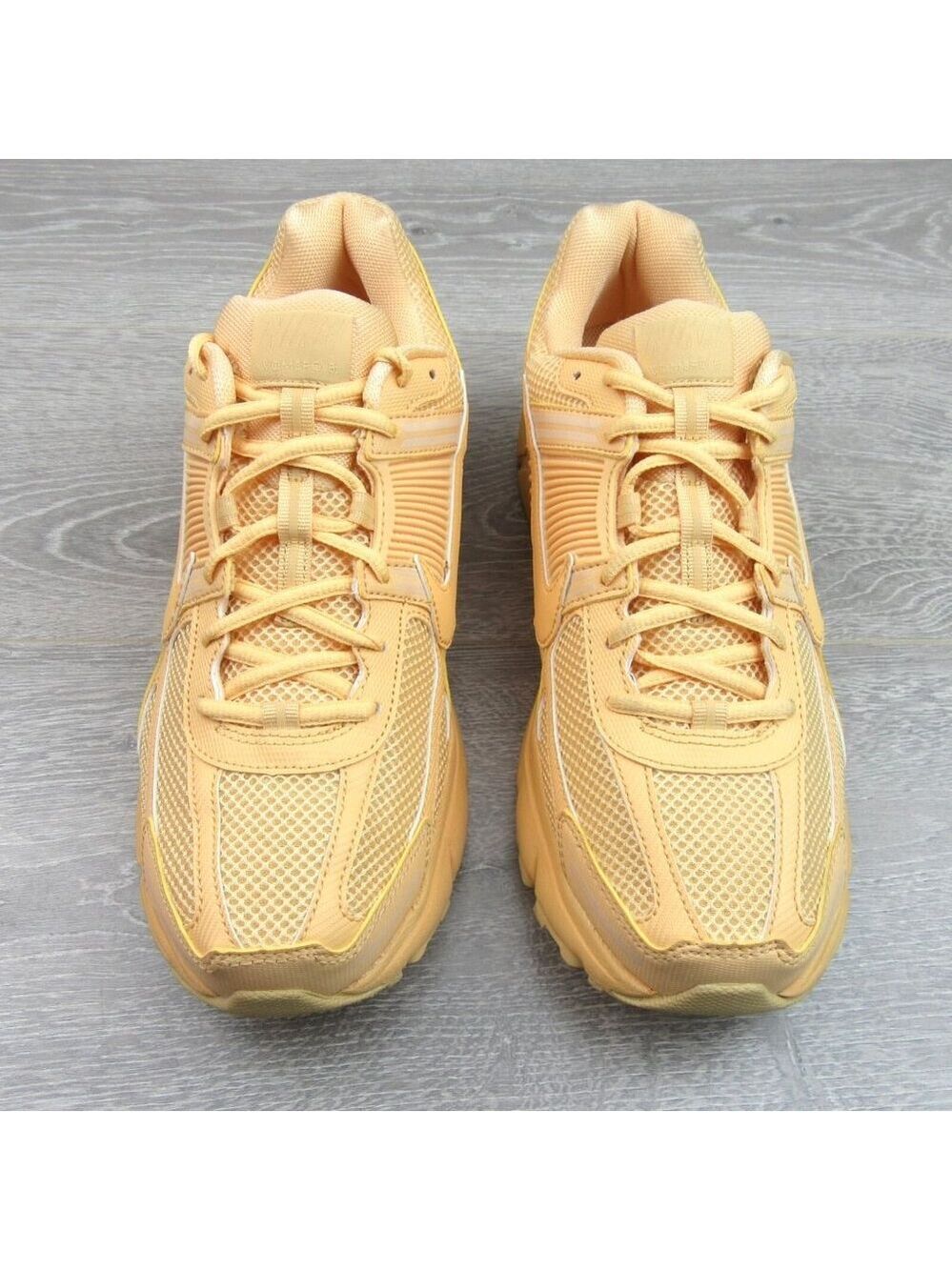 Nike Zoom Vomero 5 Athletic Shoes Men's Size 10 Celestial Gold NEW - Picture 6 of 16